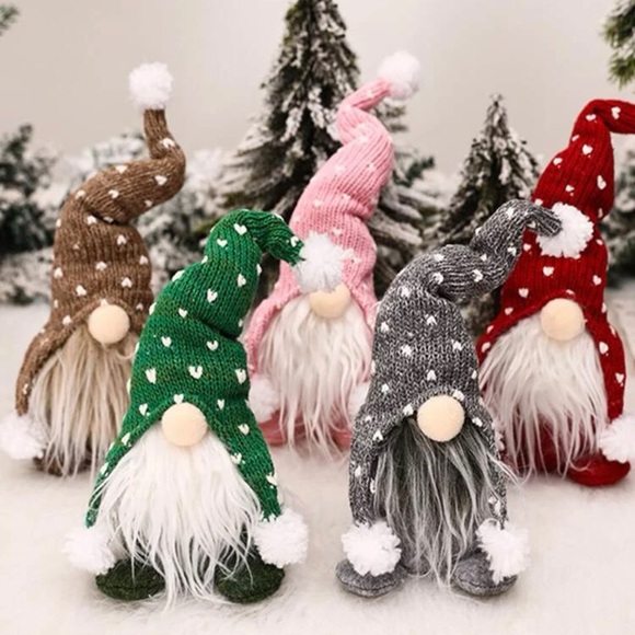 Bundle of 5 Heart Gnomes Beanies with Posable Knit Hats Gnome Lot Set - Picture 2 of 3